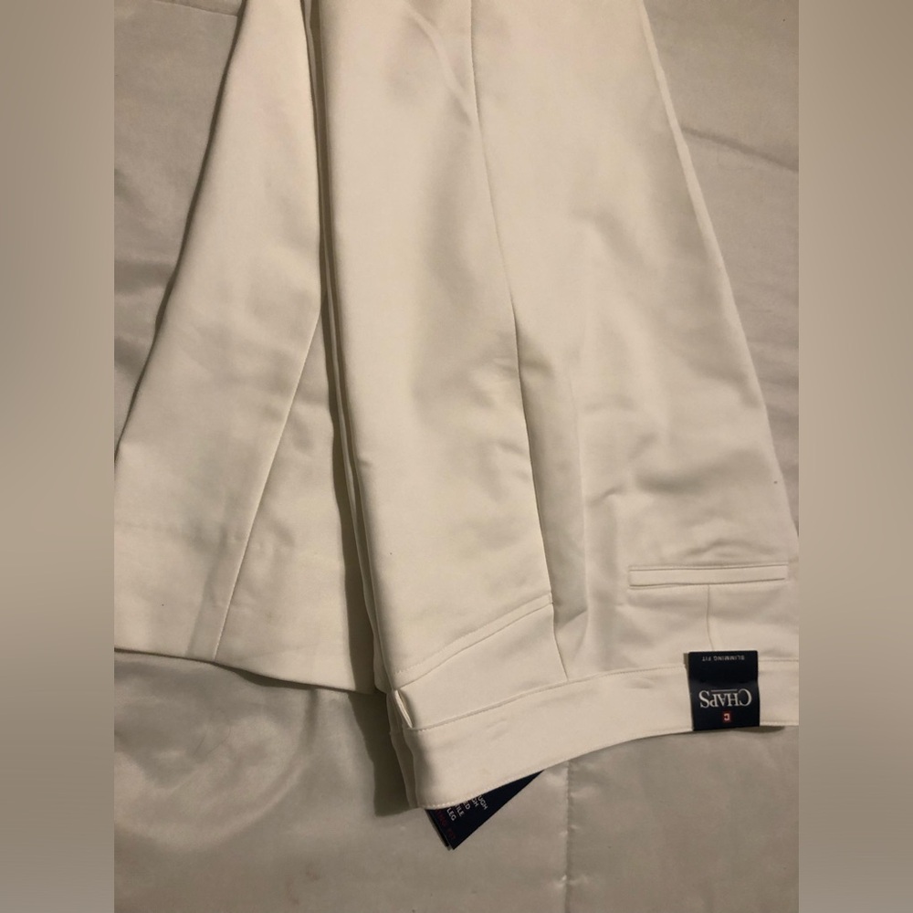 Chaps ladies cream pants